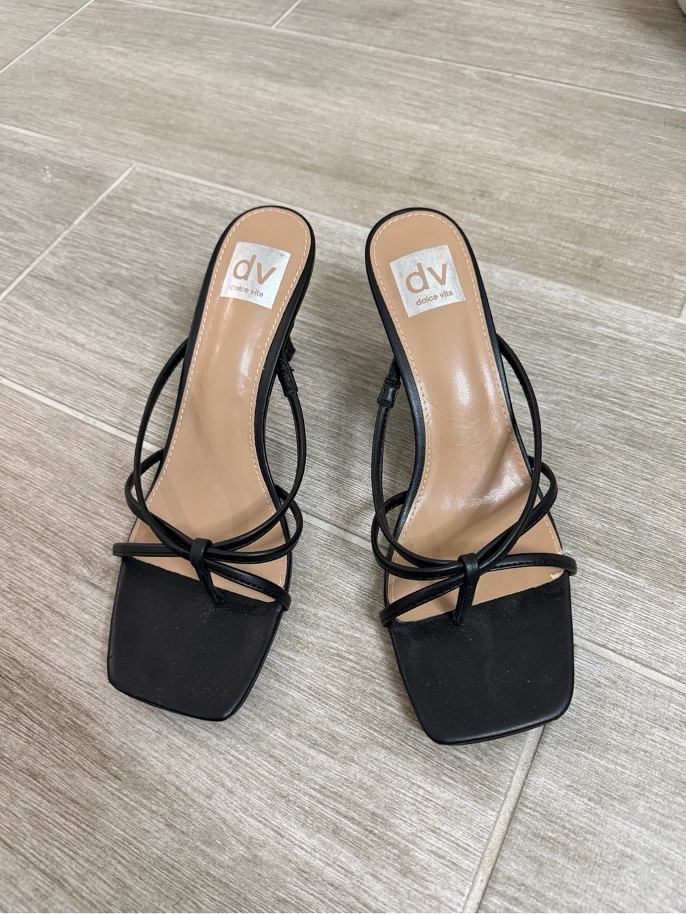 Dolce Vita Black Strappy Square-Toe Heeled Sandals